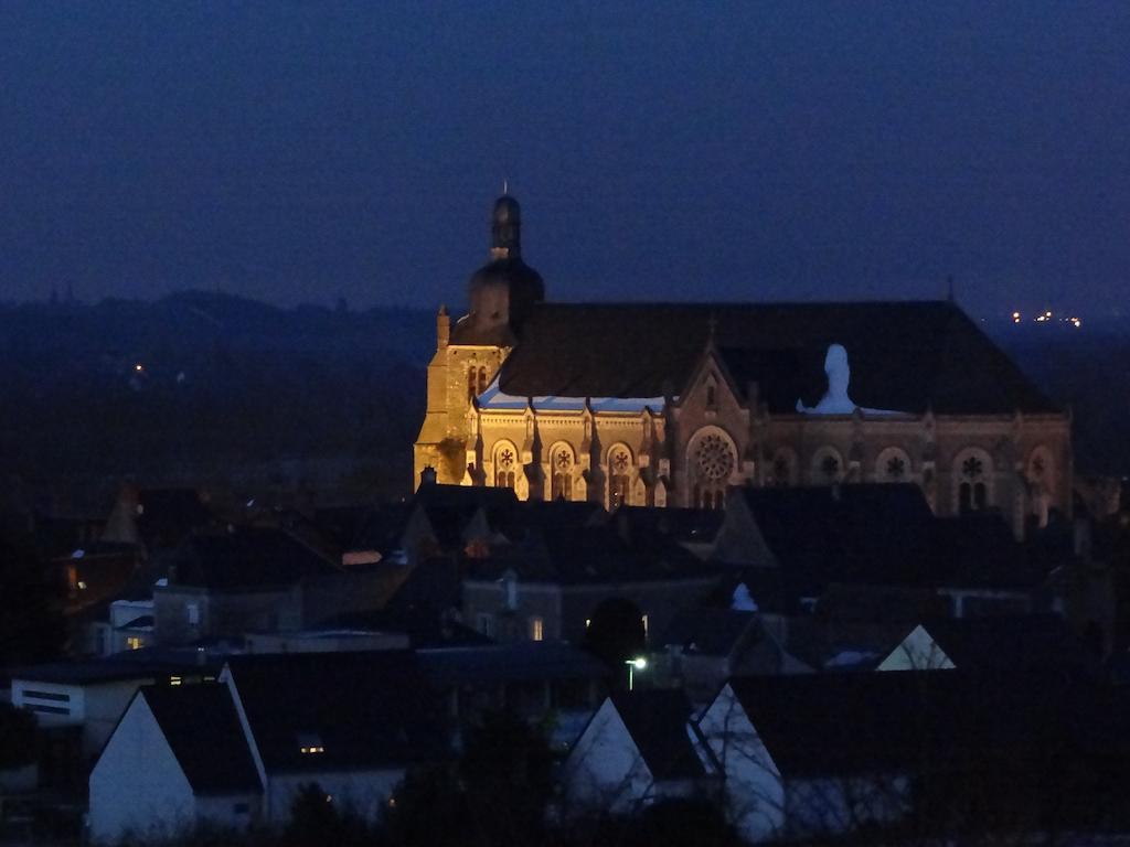 La Tour Du Moulin Geant Bed & Breakfast Rochefort-sur-Loire Luaran gambar